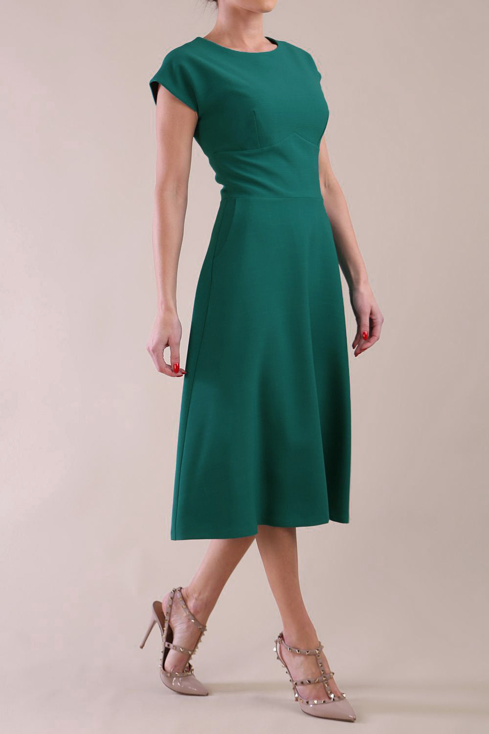 (PRE-ORDER) Laura A-line Skirt Dress With Pockets